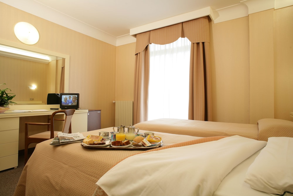 Twin Room photo 1