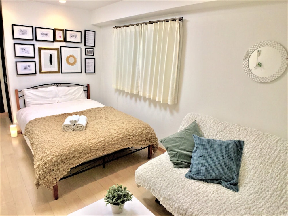Room (/2) photo 1