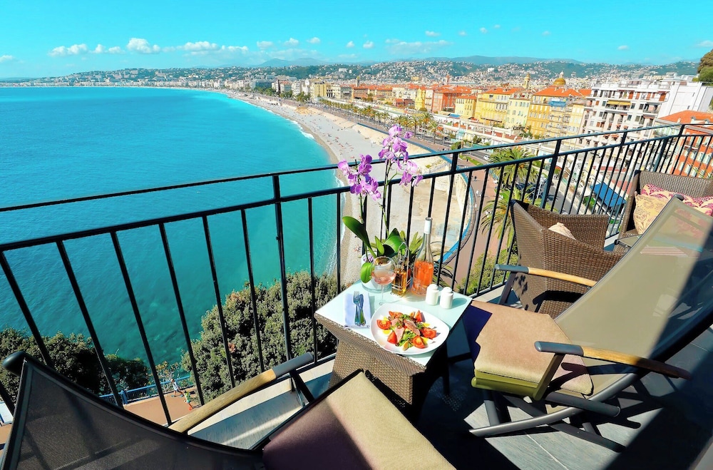 Suite sea view thumbnail 5