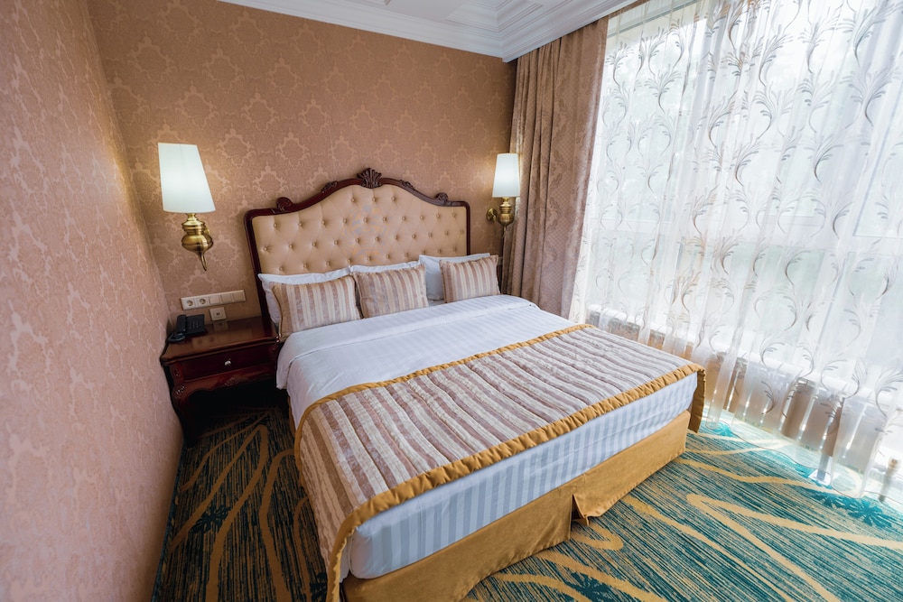 Suite - Photo 6