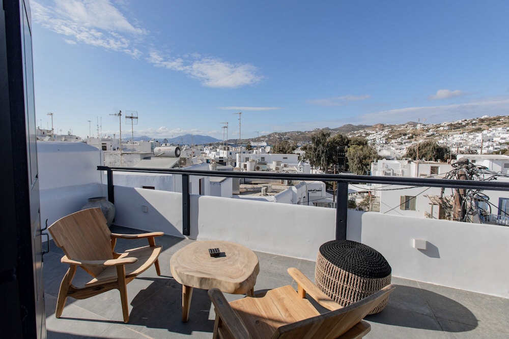 She Mykonos No1 photo 2