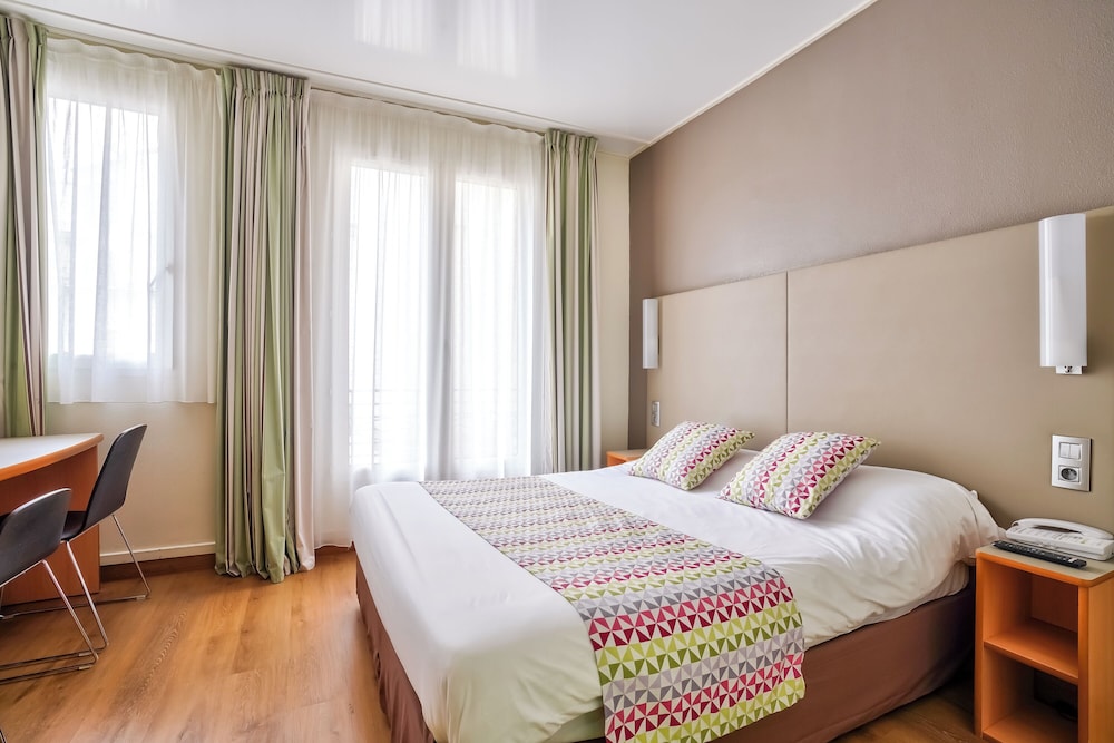 Standard Room, 1 Double Bed photo 2