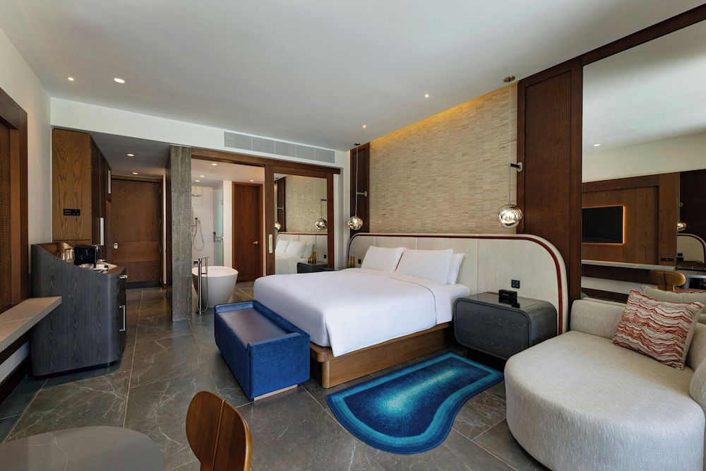 Deluxe Room, 1 King Bed (Swim-up, All-Incl. Adults Only, Guest) - Photo 1