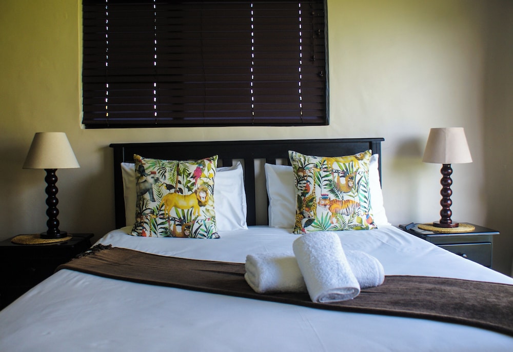 Executive Villa - Photo 2