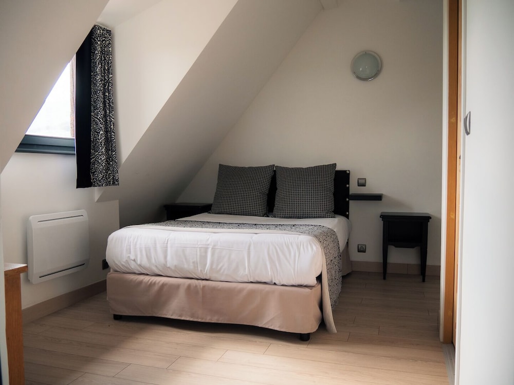 Prestige Suite with Vineyard View photo 2