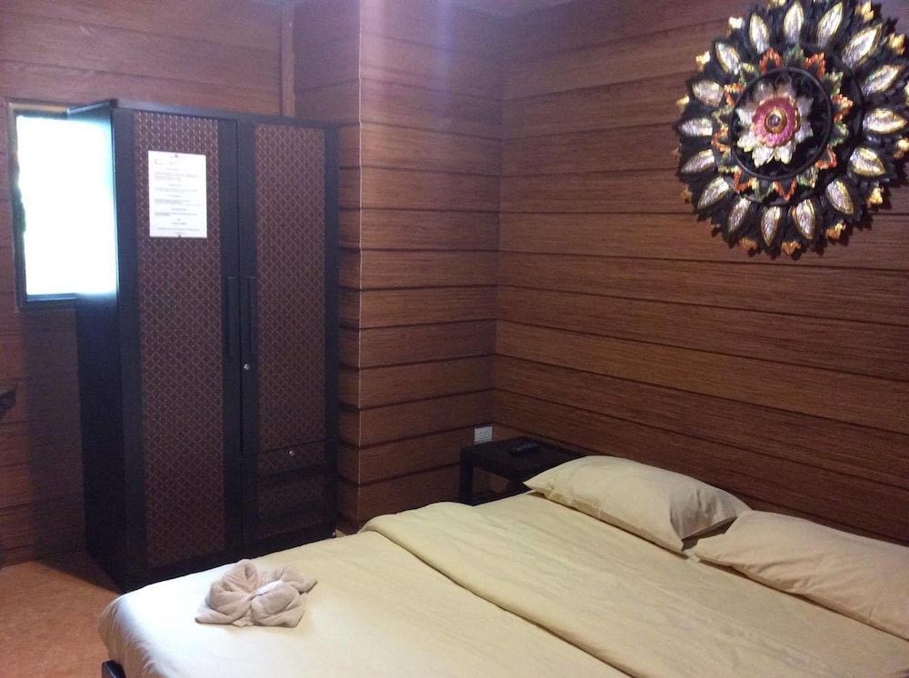 2 Bedroom Villa photo 2