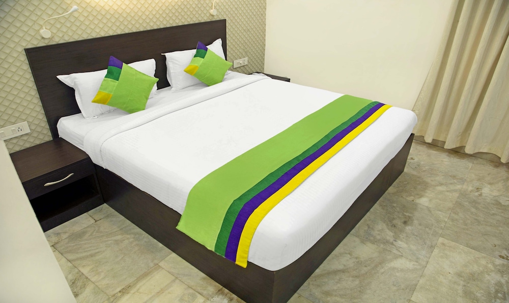 Deluxe Room - Photo 4