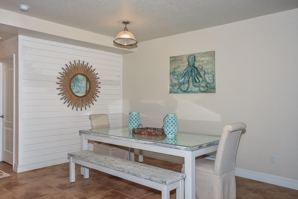 Large Corner Unit at Ocean Walk with Sneak Peak of the Ocean ~ OW20-501, Zdjęcie 60