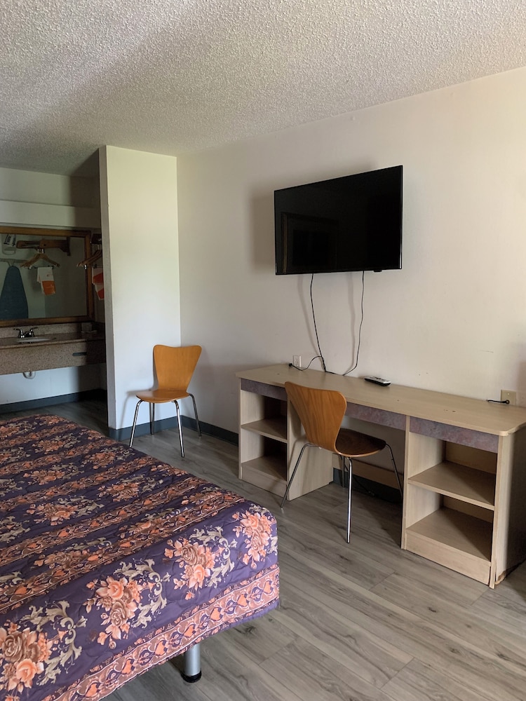 Basic Double Room - Photo 1