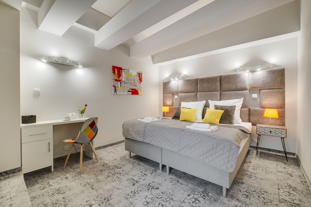 Basic Double or Twin Room, 1 King Bed photo 2