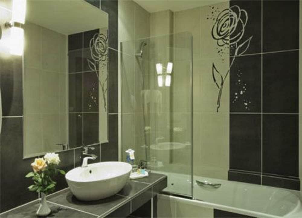 Standard Double Room - Photo 5