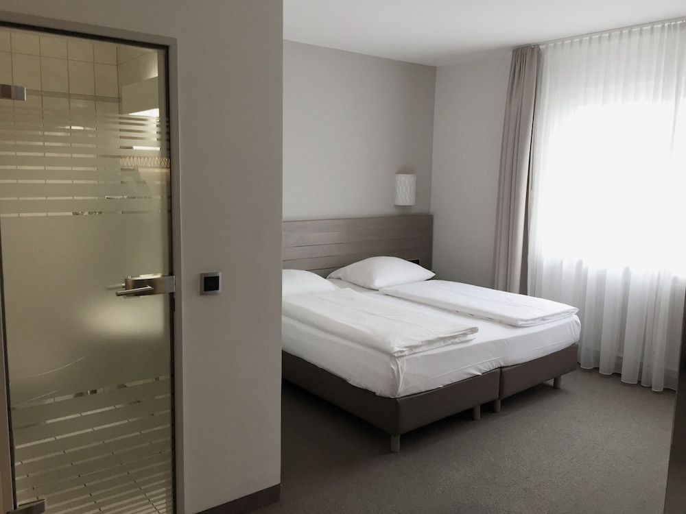 Classic Room, 1 Bedroom - Photo 7