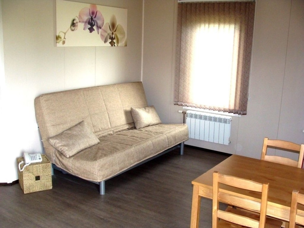 Apartment photo 3