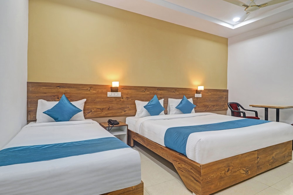 Deluxe Triple Room photo 2
