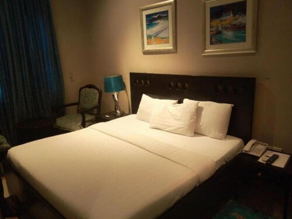 Standard Room - Photo 1