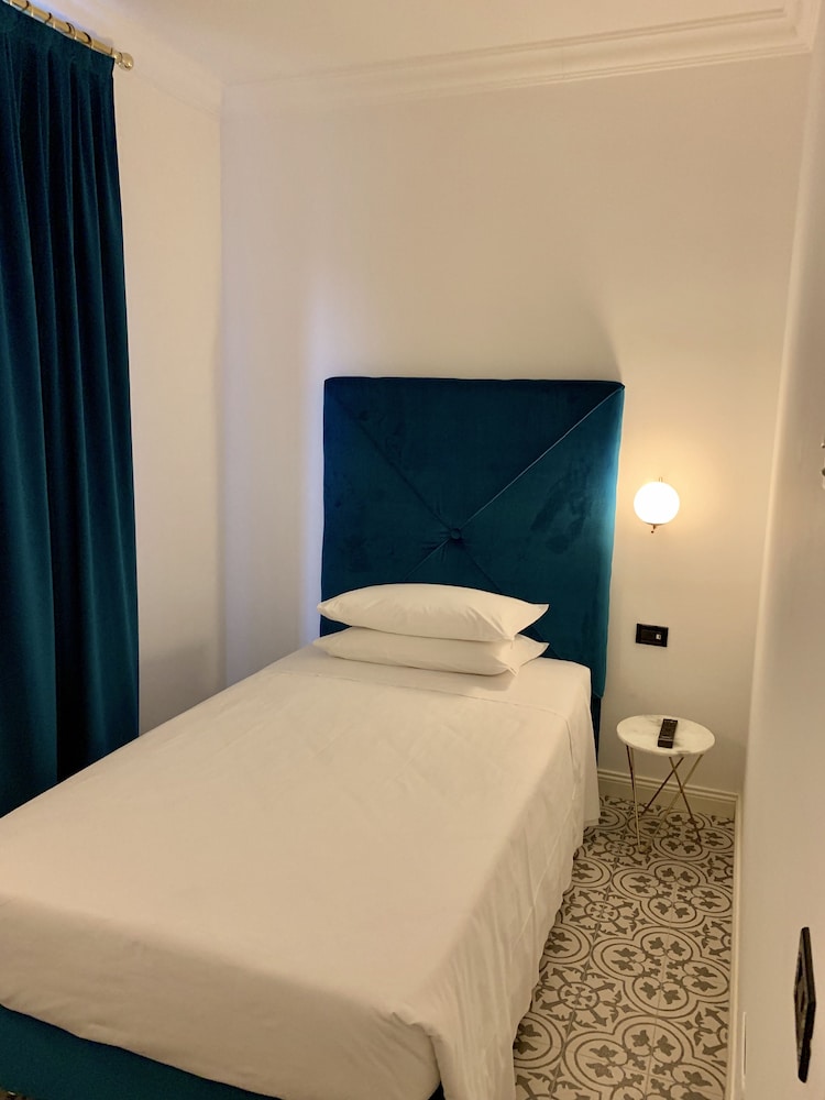 Design Single Room (Back To Liberty)