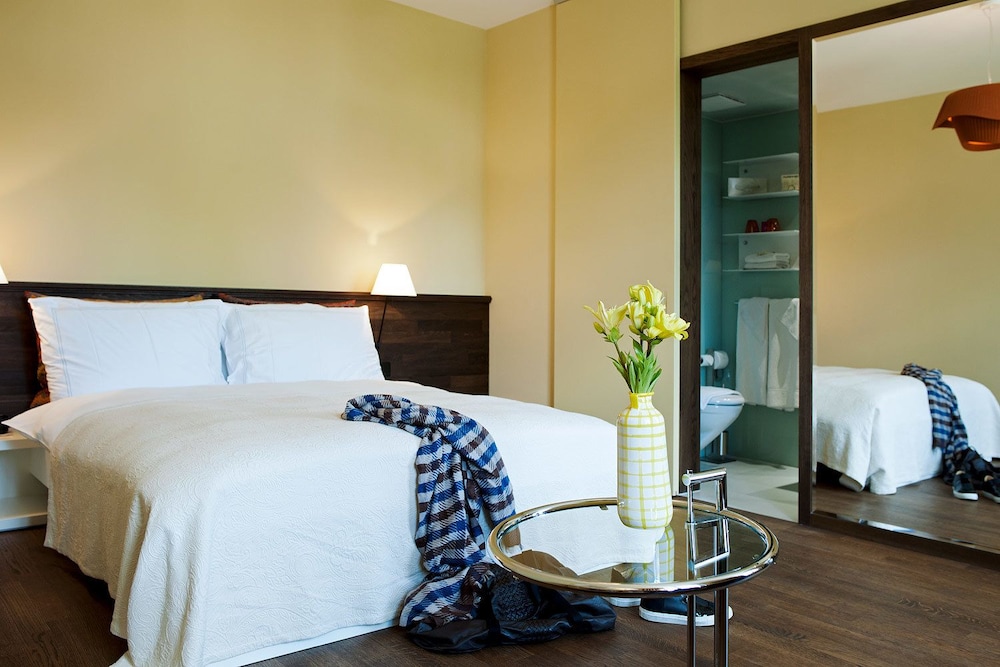Deluxe Twin Room - Photo 1