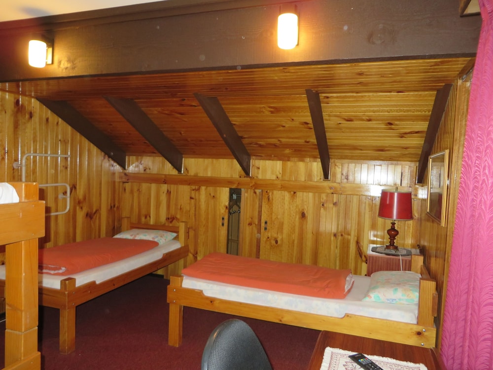 Family Room photo 1