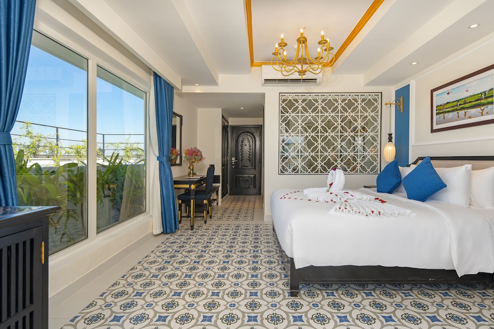 Family Suite, Private Pool - Photo 2