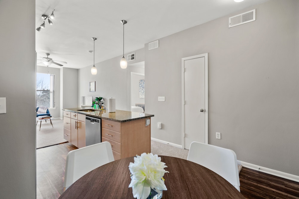 Comfort Apartment, 1 King Bed With Sofa Bed, Non Smoking (Self Check-In With Virtual Front Desk) photo 3
