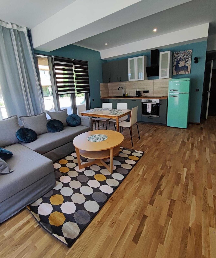 Suite (Club Suite with Private Sauna)