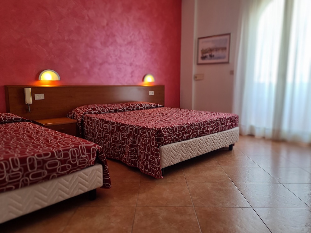 Comfort Triple Room, Balcony