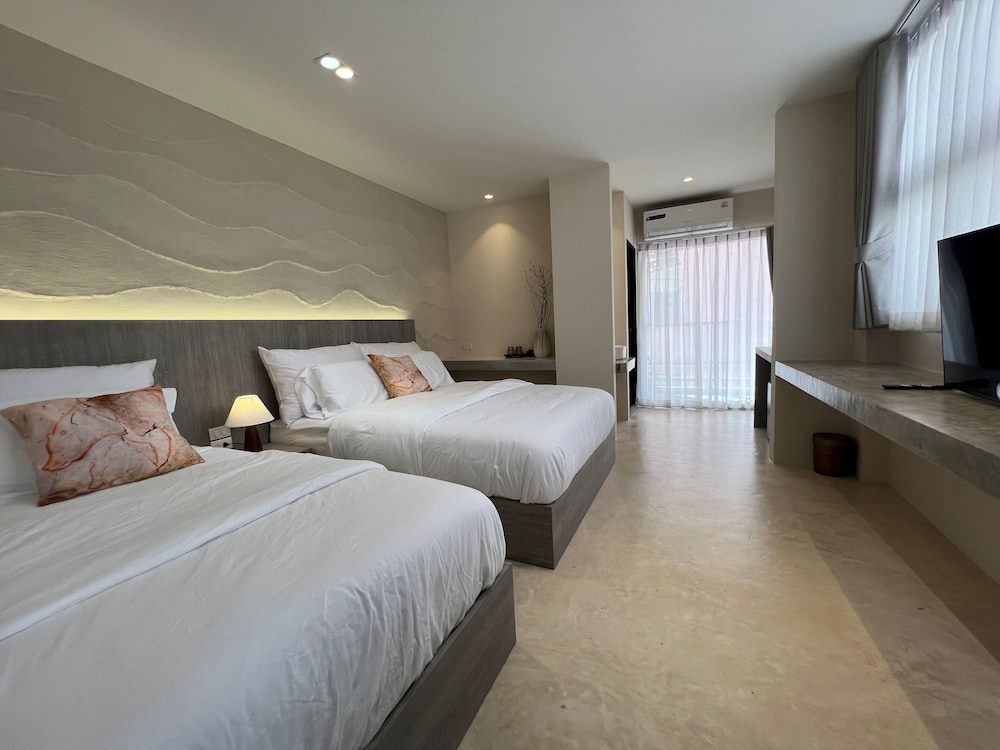 Superior Triple Room
