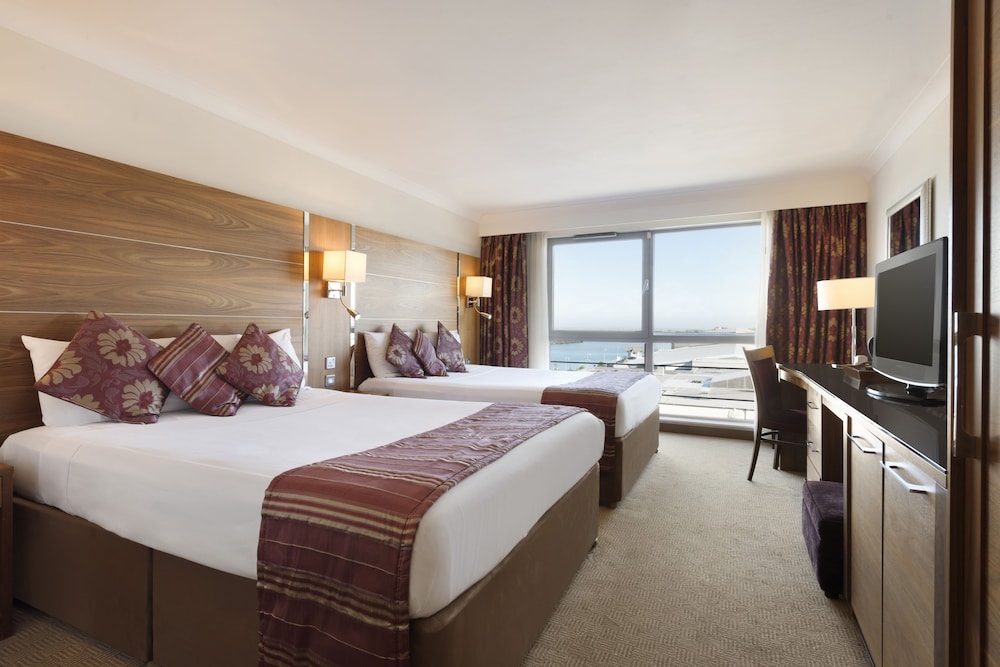 Double or Twin Room, 2 Double Beds - Photo 1