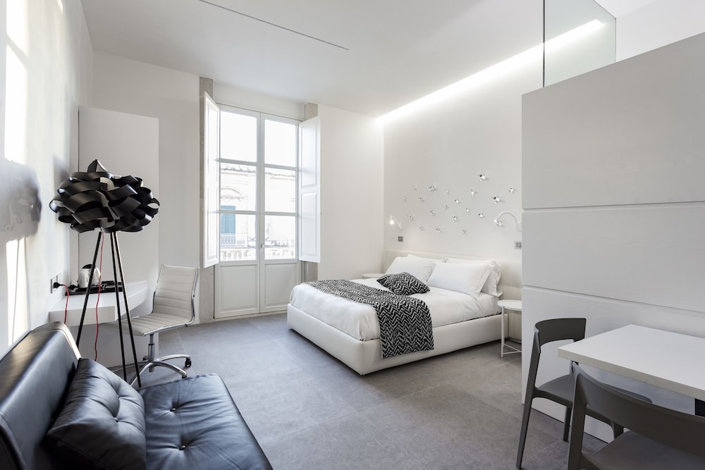 Studio Suite, City View photo 1