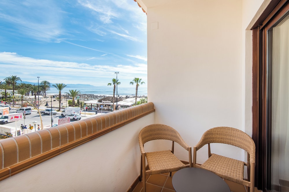 Double room with terrace, sea lateral view and Málaga - Photo 1