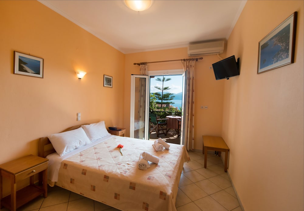 Standard Room, Sea View photo 1