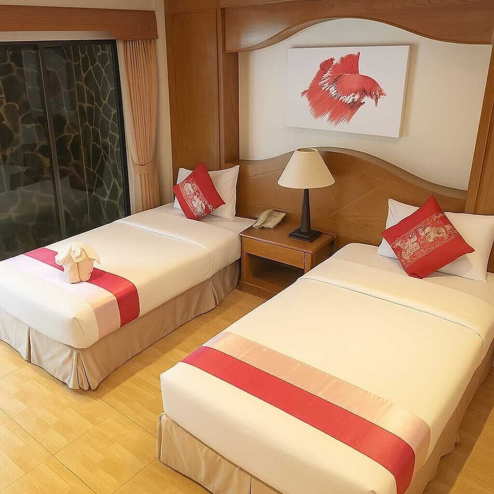 Deluxe Double or Twin Room - Photo 1