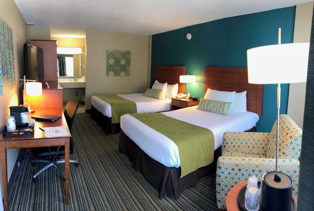Deluxe Double Room, Balcony (Bayfront) - Photo 5