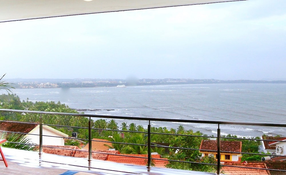 Luxury Villa, 4 Bedrooms, Smoking, Sea View photo 2