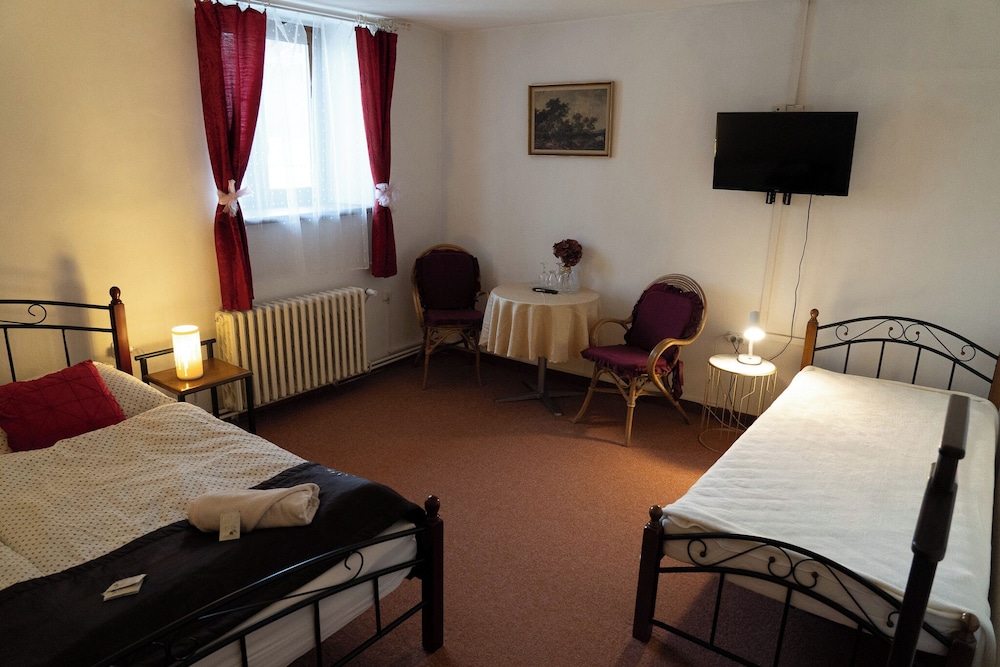 Design Triple Room - Photo 3