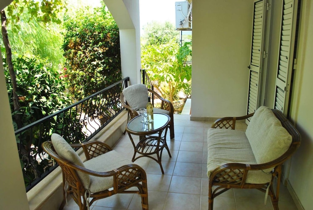Villa, 4 Bedrooms photo 3