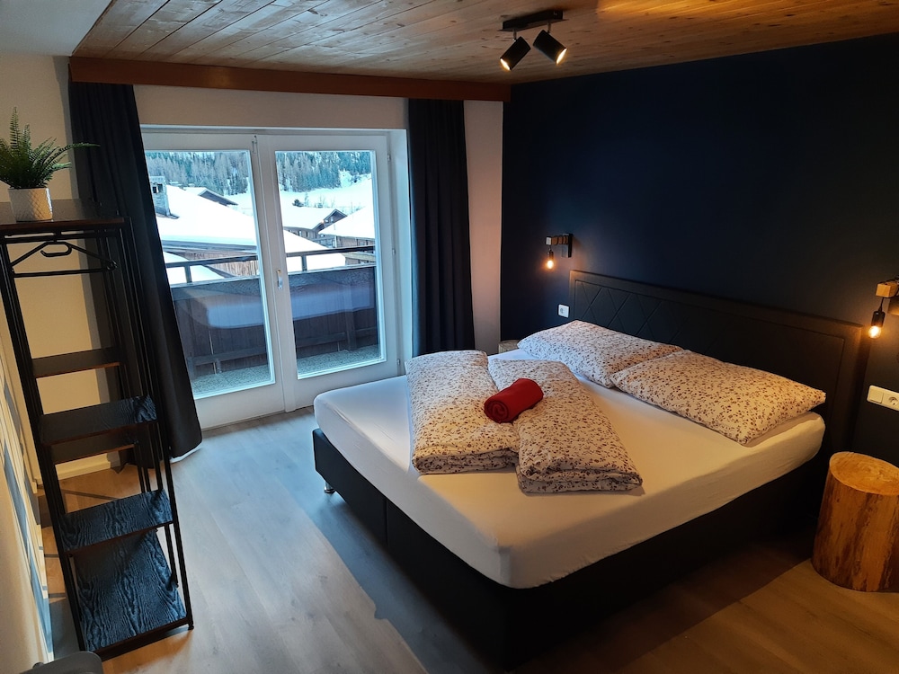 Comfort Apartment, 2 Bedrooms, Balcony photo 1