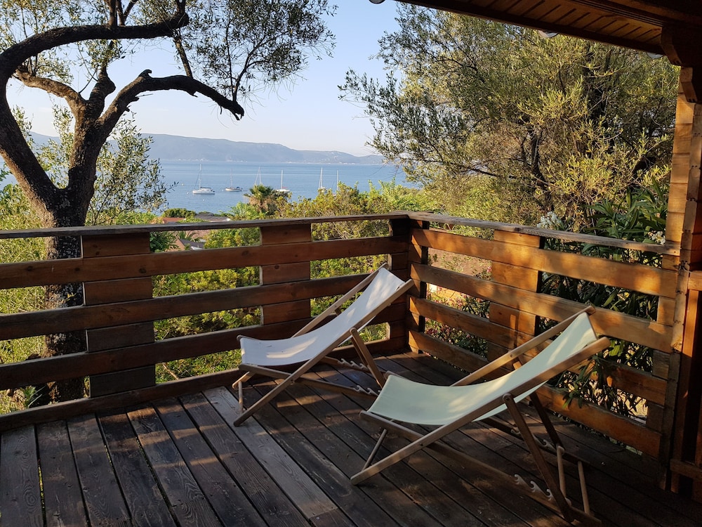 Luxury Chalet, 2 Bedrooms, Non Smoking, Sea View photo 1