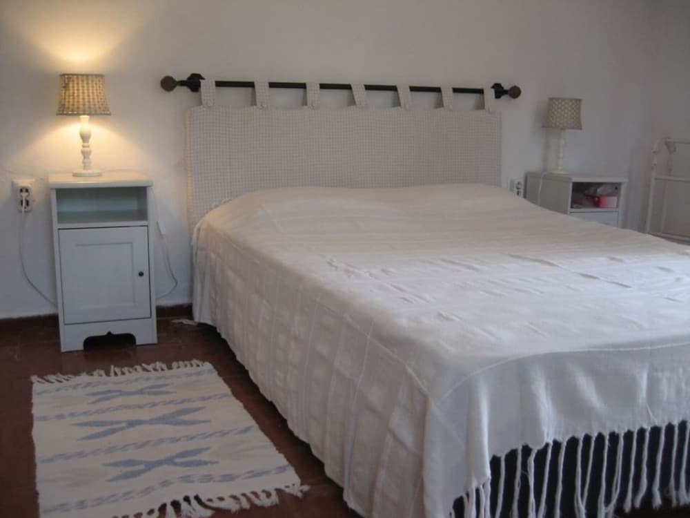 Villa, Multiple Beds