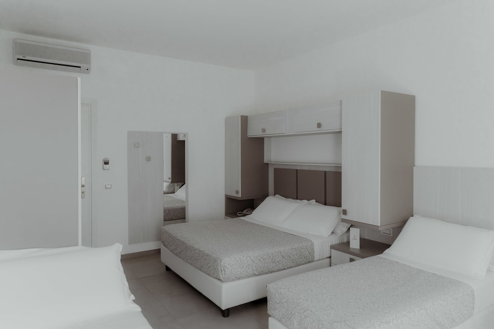 Superior Quadruple Room