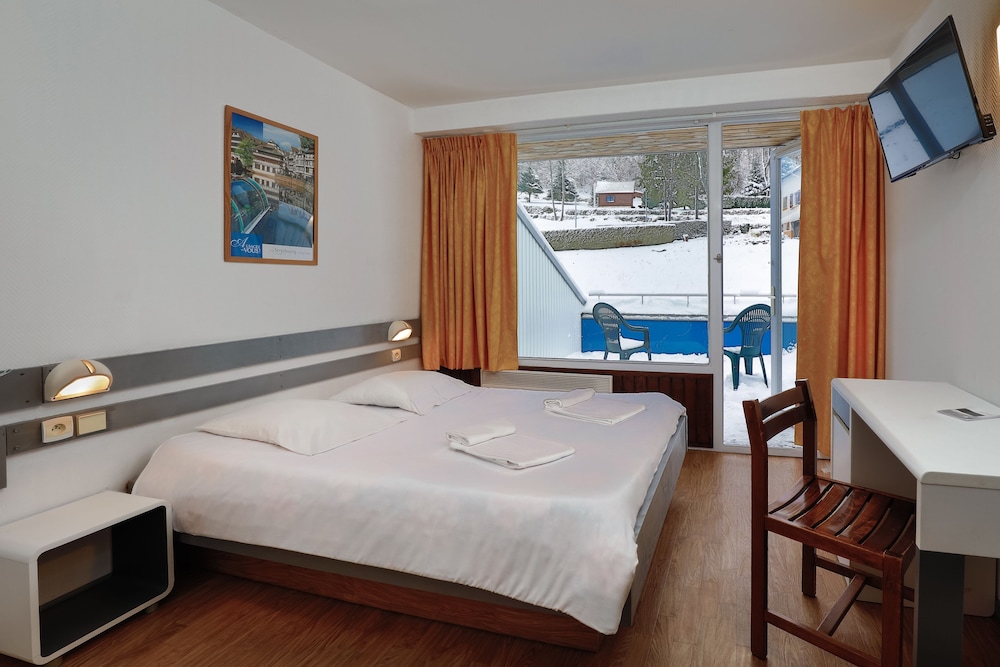 Double Room, Non Smoking photo 3