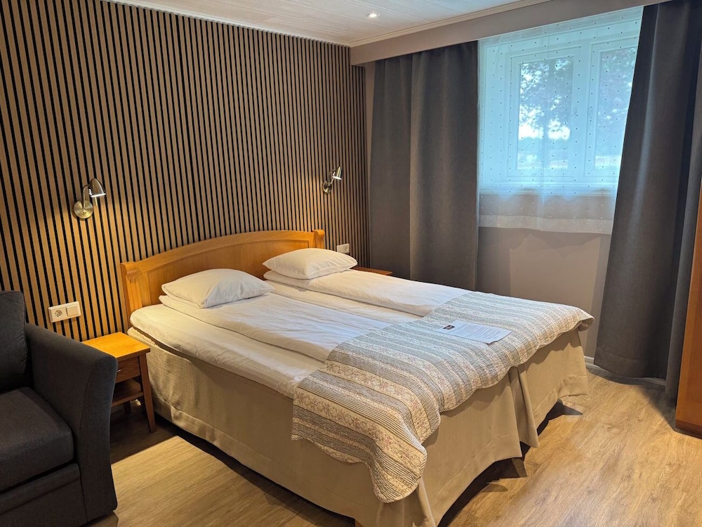 Basic Double Room