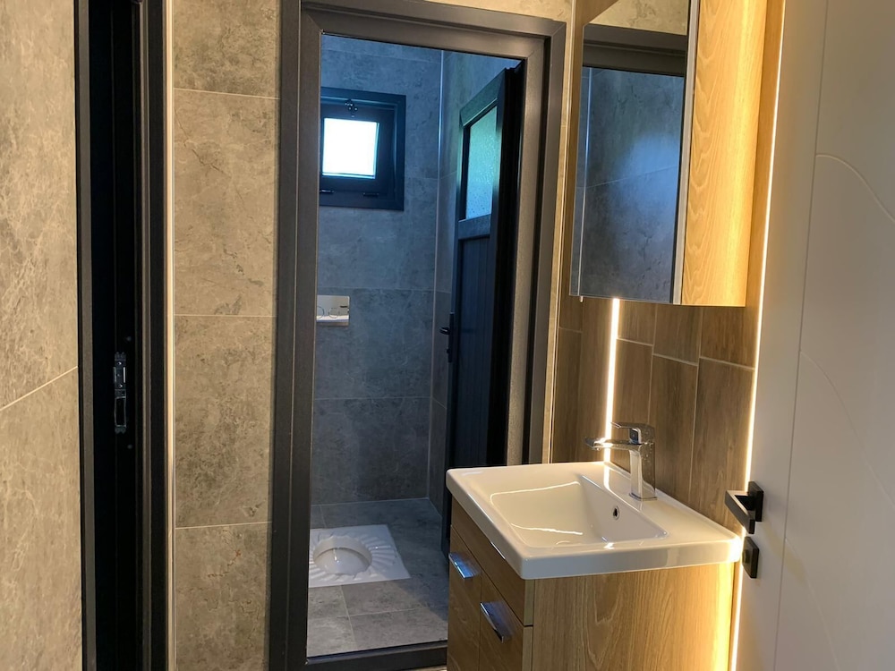 Deluxe Suite photo 3