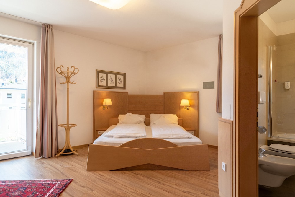 Superior Double Room, Balcony photo 1