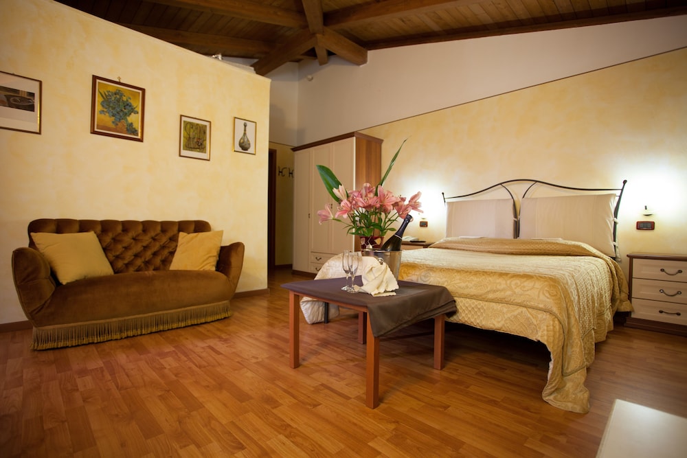 Superior Double Room, 1 Double Bed photo 3