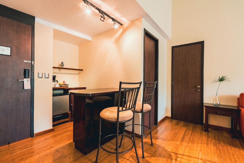 Grand Room - Photo 6