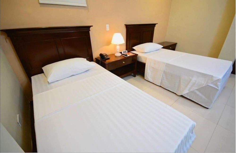 Deluxe Double or Twin Room photo 3