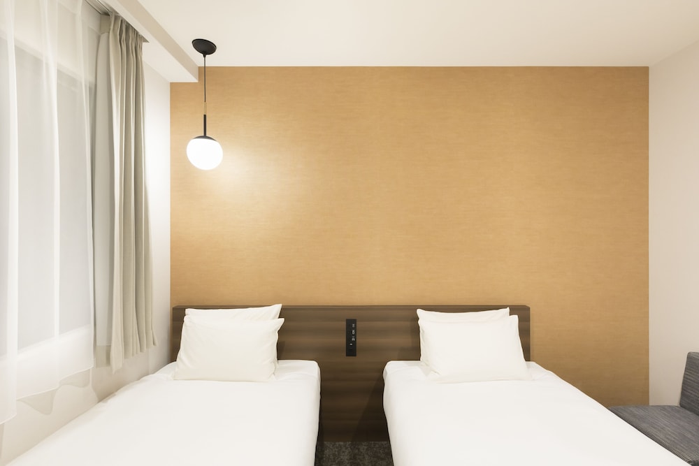 Twin Room - Photo 6