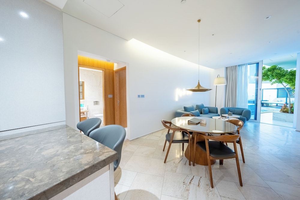 2 BED | Sky Villa w/Pool