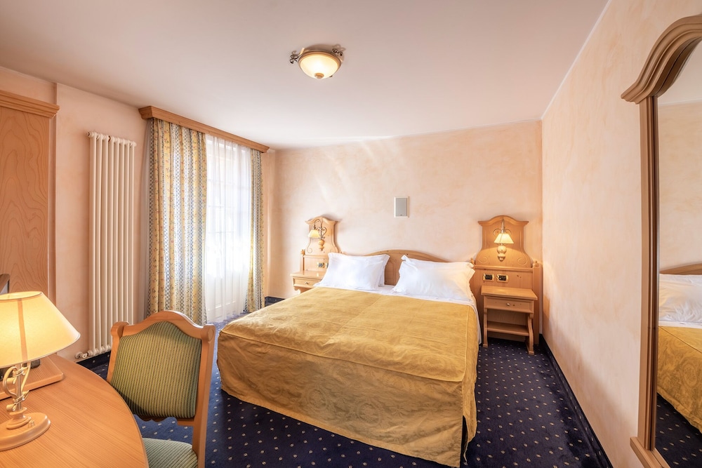Comfort Double or Twin Room